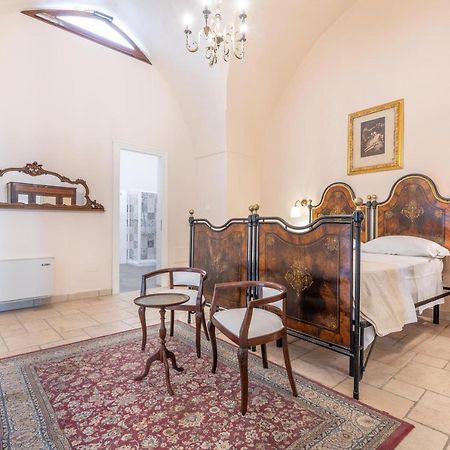 Courtyard With Pool Villa Racale Bagian luar foto