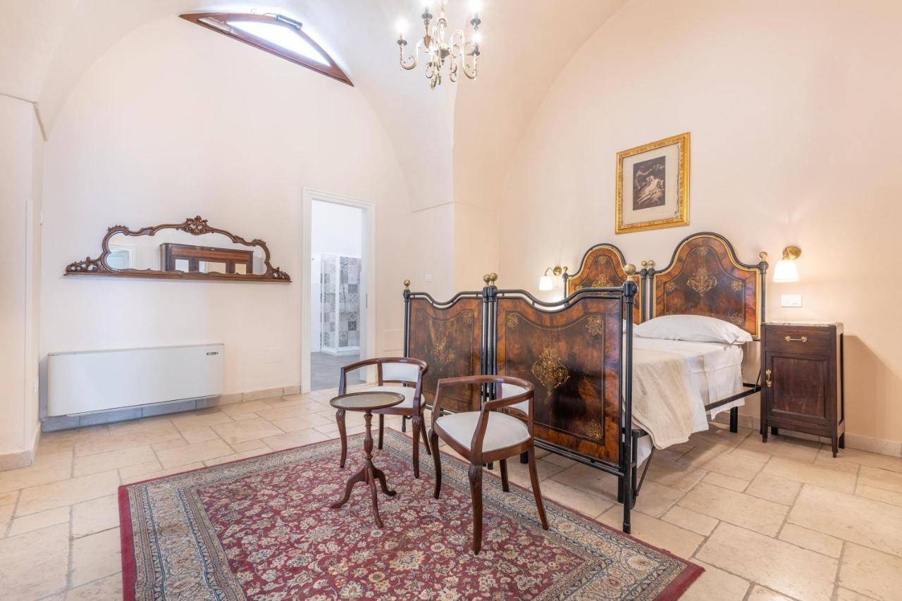 Courtyard With Pool Villa Racale Bagian luar foto
