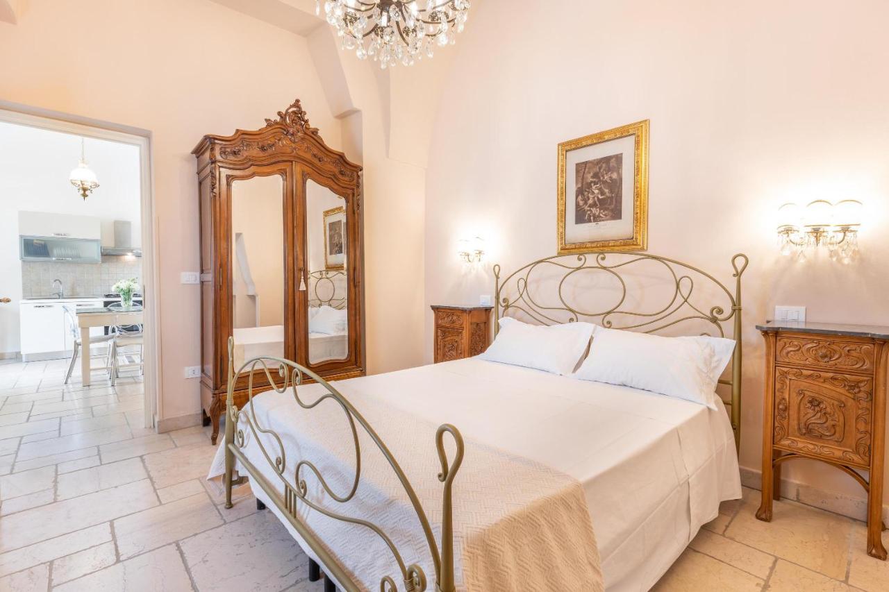 Courtyard With Pool Villa Racale Bagian luar foto